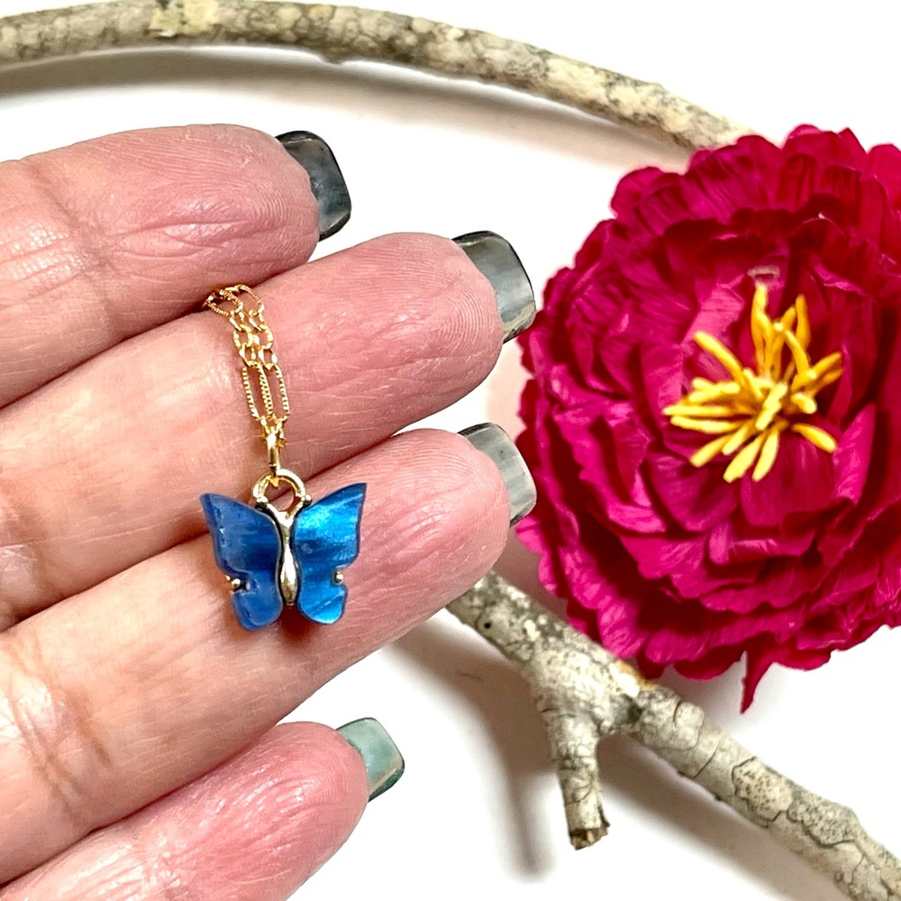 Butterfly Necklace, Dragonfly, Insect, Bee, Garden - Picture 3 of 8